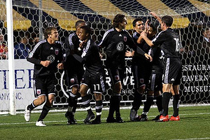 United celebrates Moreno's game-winner (via flickr.com/photos/dcunited/)