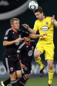 Eddie Gaven wins a header over Danny Allsopp